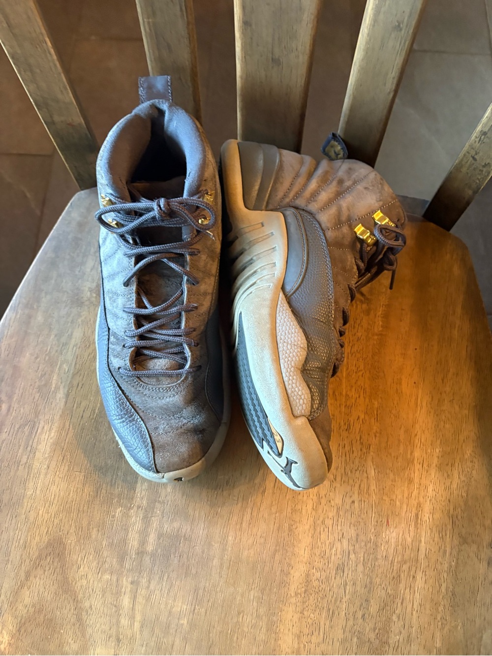 Air Jordan 12 - Retro Mid-Top Sneakers in Charcoal Gray with Gold Accents